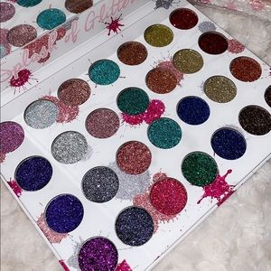 Glitter palette
